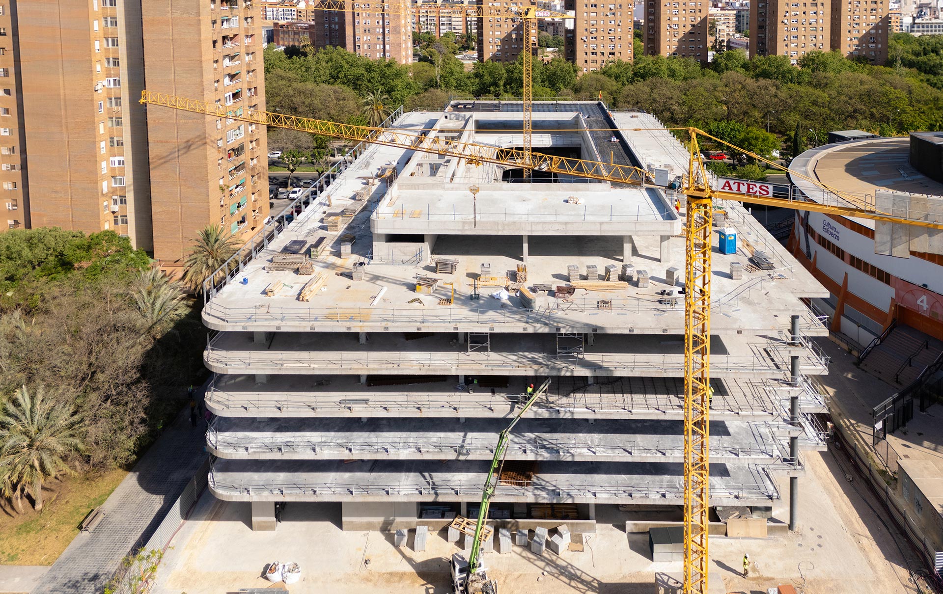 parking en altura roig arena Car park Roig Arena